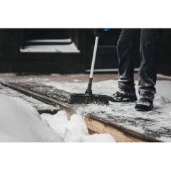 Fiskars Besen Light -Garten Profi Verkauf 6411501310392 4905 3